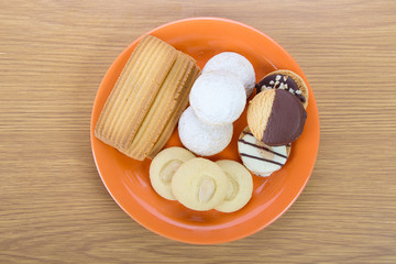 Eid El Fitr Cookies ( Kahk - Ghorayeba - Bescuits )