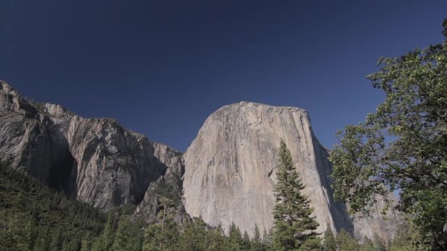 Yosemite Nationalpark, United States - Untouched and flat material, watch also for the graded and stabilized version