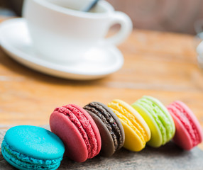 Sweet and colourful french macaroons 