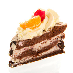schwarzwälder kirschtorte isolated over white