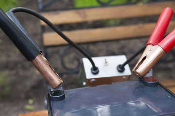 Clips for the accumulator