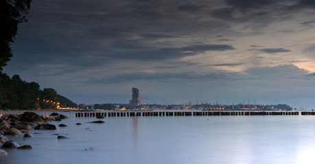 Fototapeta na wymiar Gdynia o świcie.