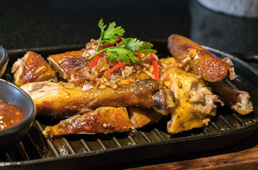 Grilled chicken breast with vegetables
