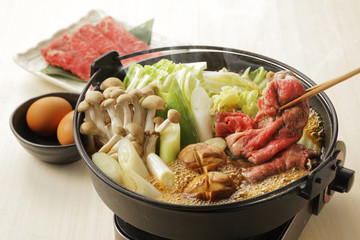 すき焼き　Japanese Sukiyaki