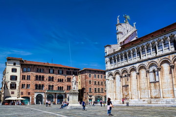 Lucca, Piazza San Michele