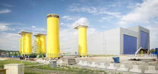 Fabryka platform do morskich elektrowni wiatrowych,Ostrów Grabowski,Szczcecin,Polska
