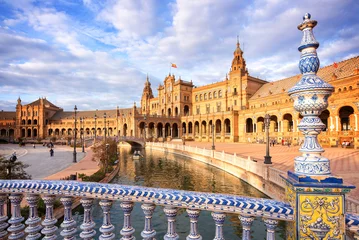Selbstklebende Fototapete Europäische Orte Plaza de Espana (Spanienplatz) in Sevilla, Andalusien