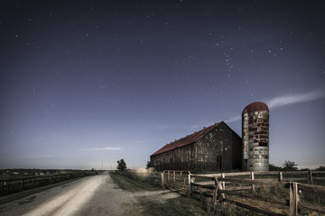 Moonlight farm © Alexey Stiop