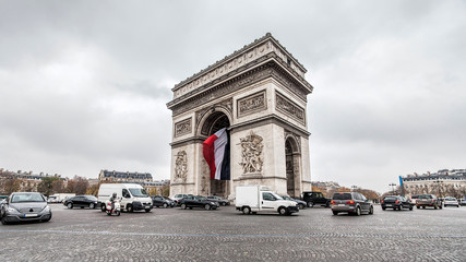 Fototapeta na wymiar Holiday in France - Triumphal Arch Paris during winter Christmas