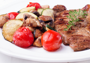 Beef steak with grilled vegetables