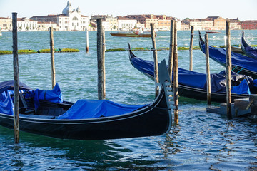 Gondola in Venice - Gondola service in the canals