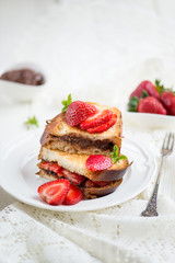 French Toasts with Chocolate Hazelnut Filling