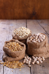 Wheat, oatmeal and chickpeas