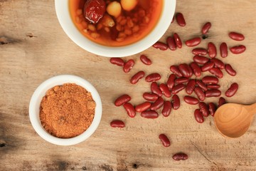 Chinese desert in syrup