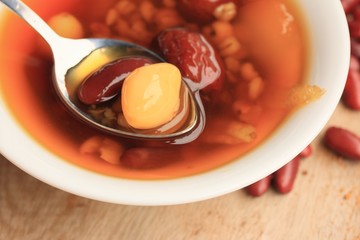 Chinese desert in syrup