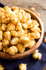 Homemade caramel popcorn
