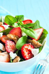 Strawberry and spinach salad