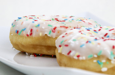 Donuts mit Streuzucker