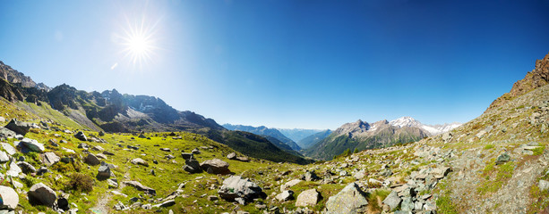 Valmalenco (IT) - panoramica dall'Alpe Entova verso sud- 2016 