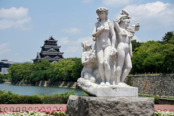 Obraz premium Hiroshima Castle (Carp Castle) in Hiroshima, Japan 