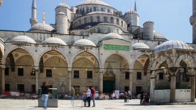 Sultan Ahmet Mosque. Blue Mosque in Istanbul. Motion of thick crowd of people. Istanbul. Turkey. Time lapse. 4K