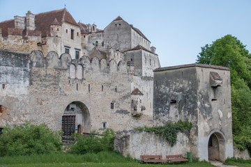 Fototapeta na wymiar Castle seebenstein