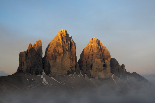 Italy, Dolomites, Tre Cime di Lavaredo at sunrise