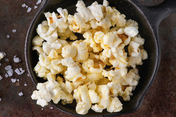 Prepared salted popcorn