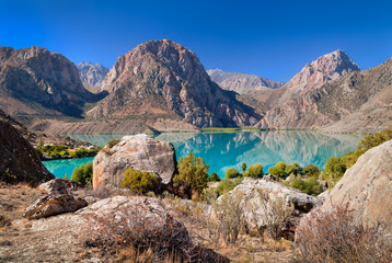 Naklejka premium Turquoise lake in Fann mountains Iskanderkul