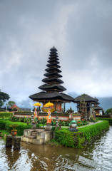 Naklejka premium Pura Ulun Danu Bratan, Hindu temple on Bratan lake, Bali, Indonesia..