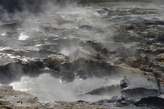Heiße Quellen auf Island