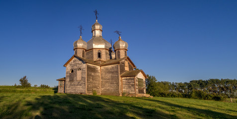 Fototapeta na wymiar Abandoned old Ukrainian church on the prairies.