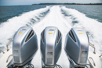 Speed Boat's Engines