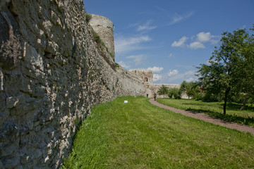 Fototapeta na wymiar old medieval fortress in Izborsk