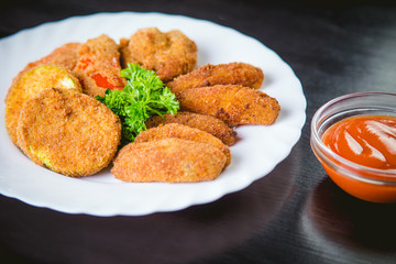 vegetables deep fried, french fries with ketchup tasty