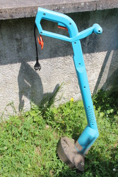 Entretien jardin, rotofil