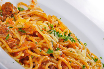 spaghetti with read sauce 