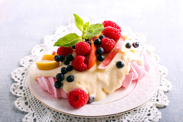 Mixed fruit and berry Pavlova