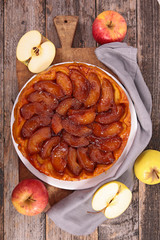 caramel apple pie