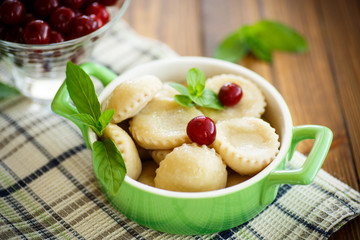 Cherry dumplings with mint