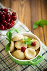 Cherry dumplings with mint