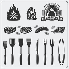 BBQ set. Steak icons, BBQ tools and labels and emblems. Vector monochrome illustration. - obrazy, fototapety, plakaty