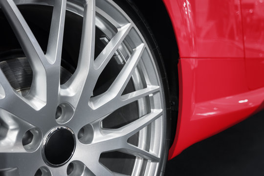 Closeup of Custom Wheels on a Luxury Sports Car