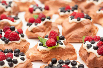 cakes Pavlova