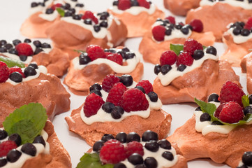 cakes Pavlova