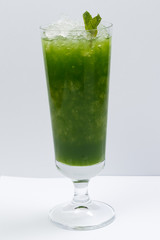 refreshing lemonade pear apple 