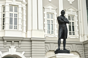 Statue of Sir Stamford Raffles (the founder of the modern Singapore) outside the Victoria Concert Hall.