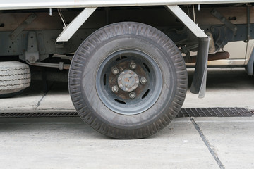 truck tire
