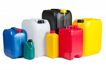 Plastic canisters for machine oil