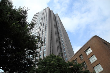 Obraz premium 文部科学省などが入る中央合同庁舎第7号館東館